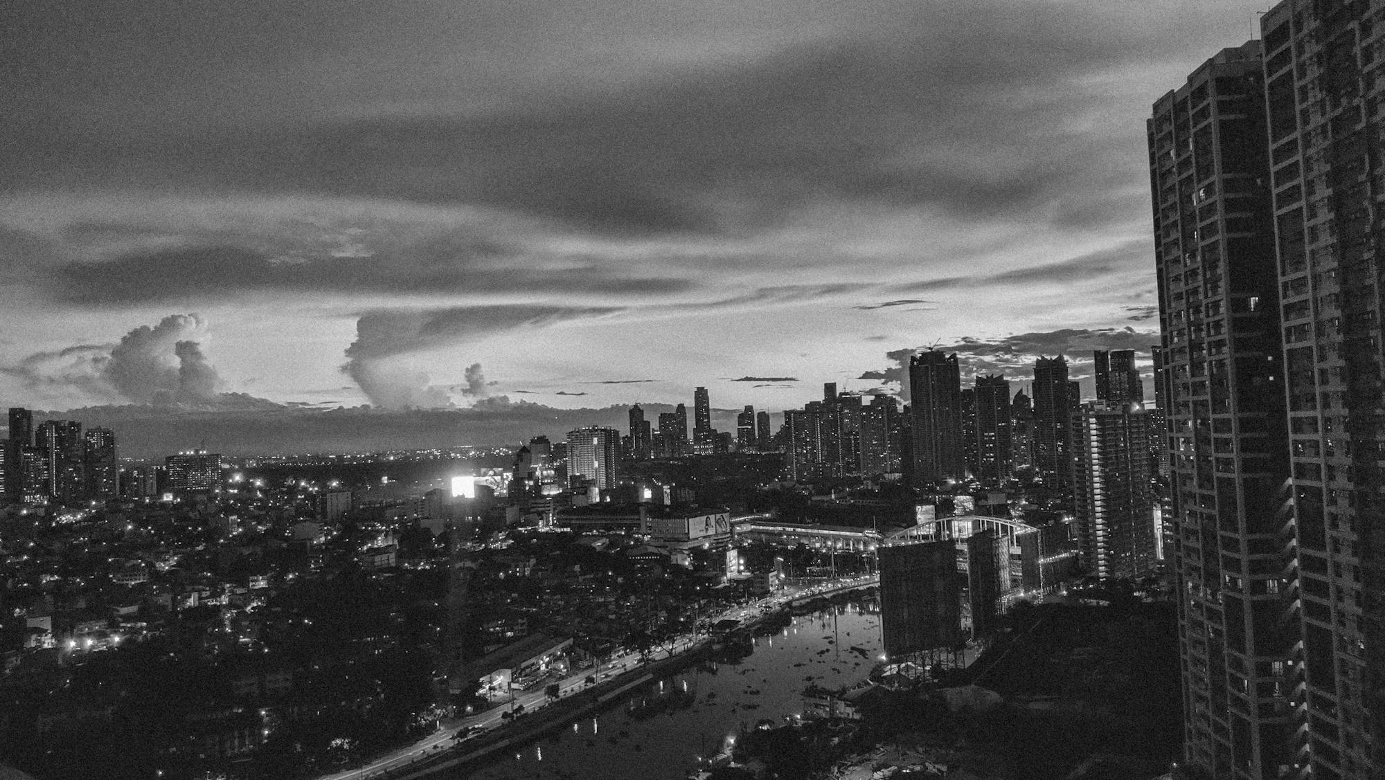01 MNL page header 1